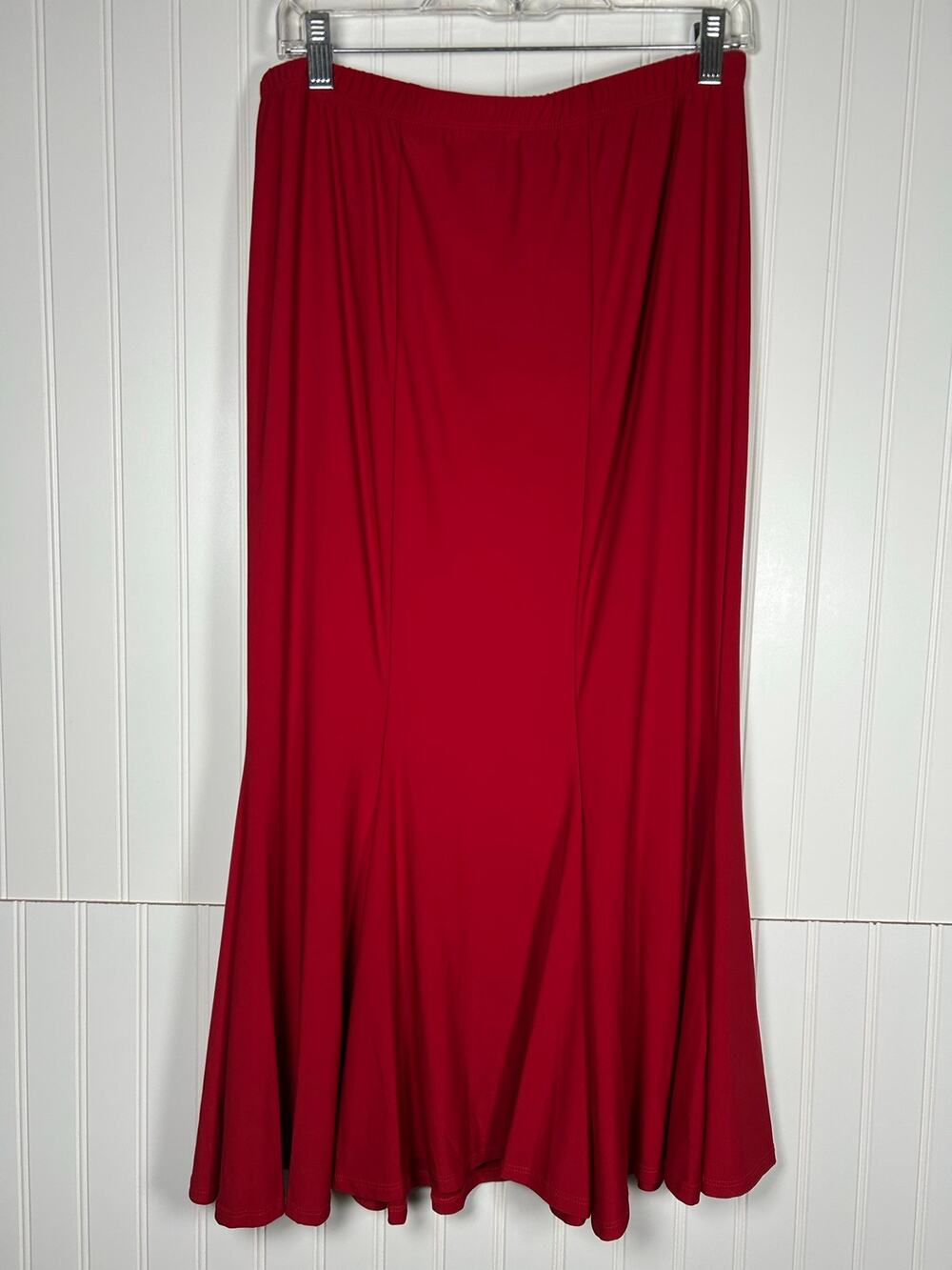 Womens Trumpet fit & flair Skirt Size L Red  Midi Stretch NWT Holiday Coquette